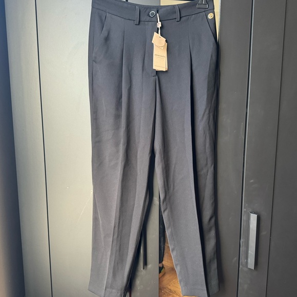 NWT! Pierre Cardin high quality pants - Picture 2 of 7